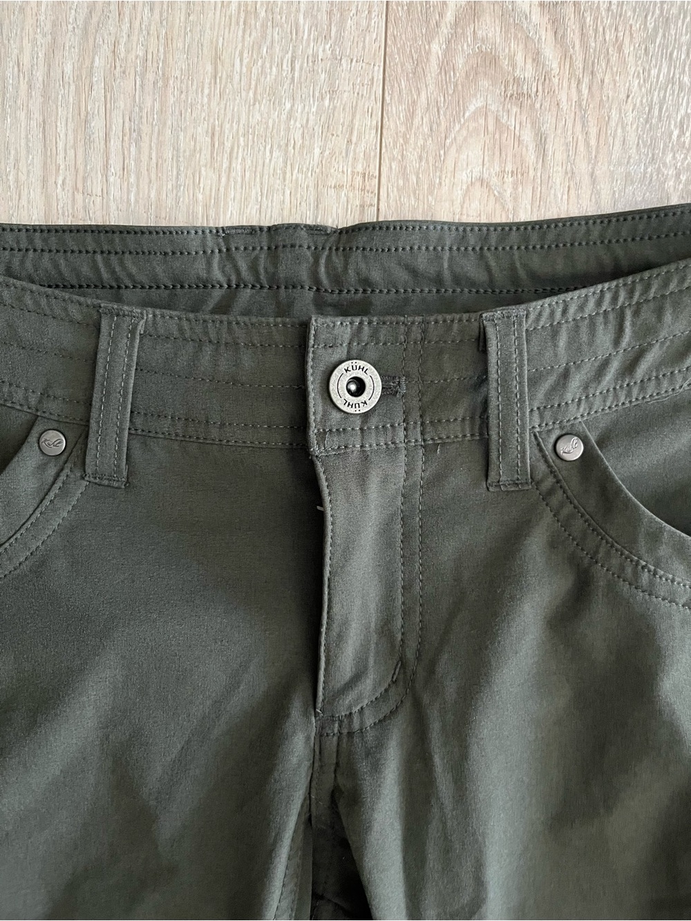 Kuhl Women’s Freeflex Roll-Up Pant Dark Moss - Size 2 - Picture 2 of 6